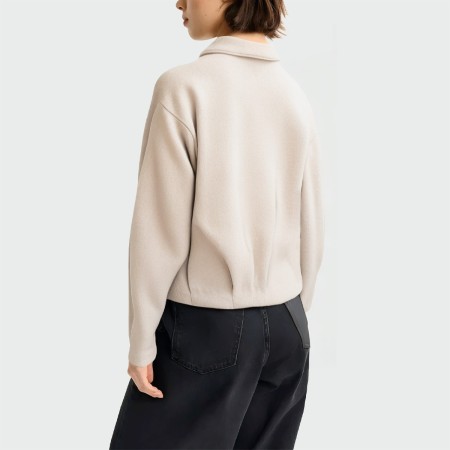 Beige lapel long sleeve zipper women's jacket