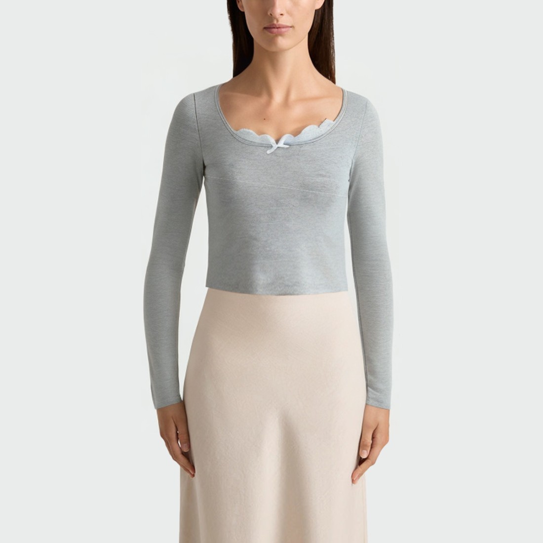 Fashionable grey round neck women's long-sleeved top