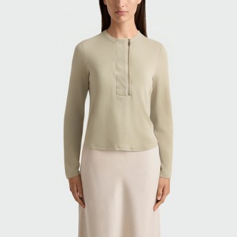 Women's crew neck half-zip long-sleeved top