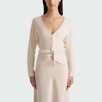 Elegant and versatile V-neck women's long-sleeved top