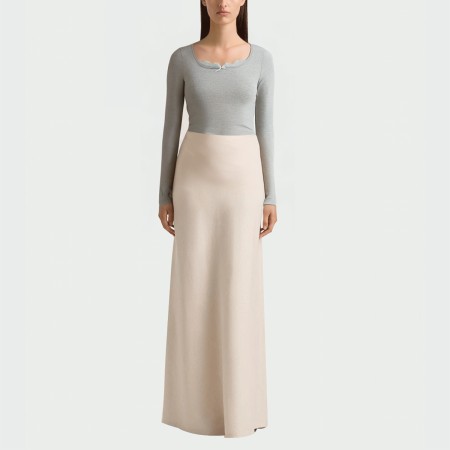 Fashionable grey round neck women's long-sleeved top