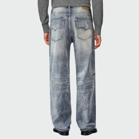 High-quality washed straight-leg men's jeans