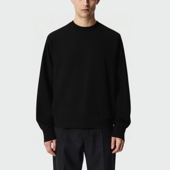 Black round neck loose men's long sleeve top