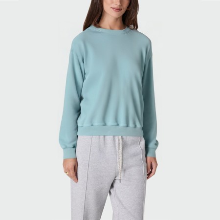 Soft and comfortable crew neck women's pullover